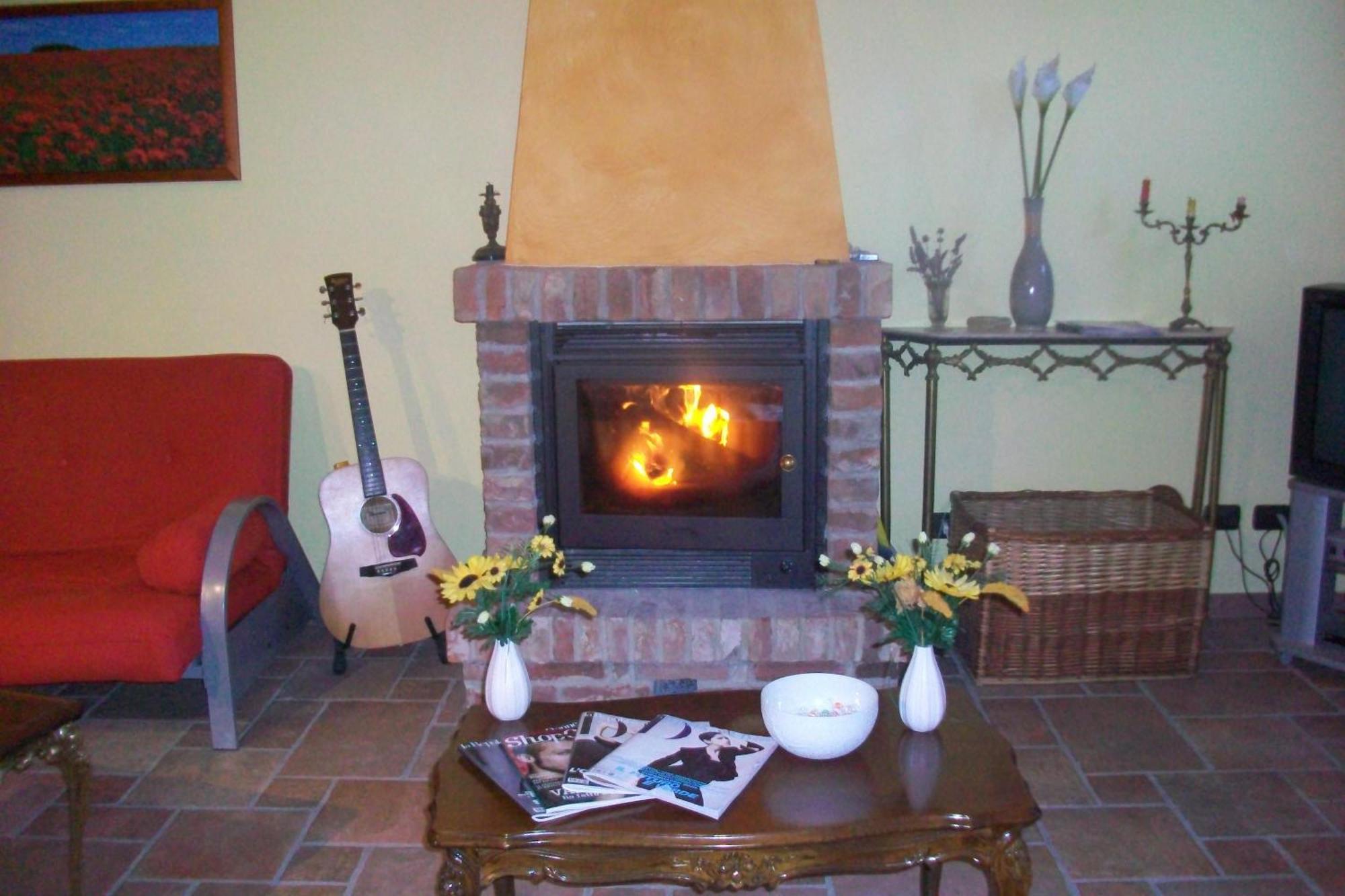 Bed and Breakfast Tra... Monti E Vigne Ла-Морра Екстер'єр фото