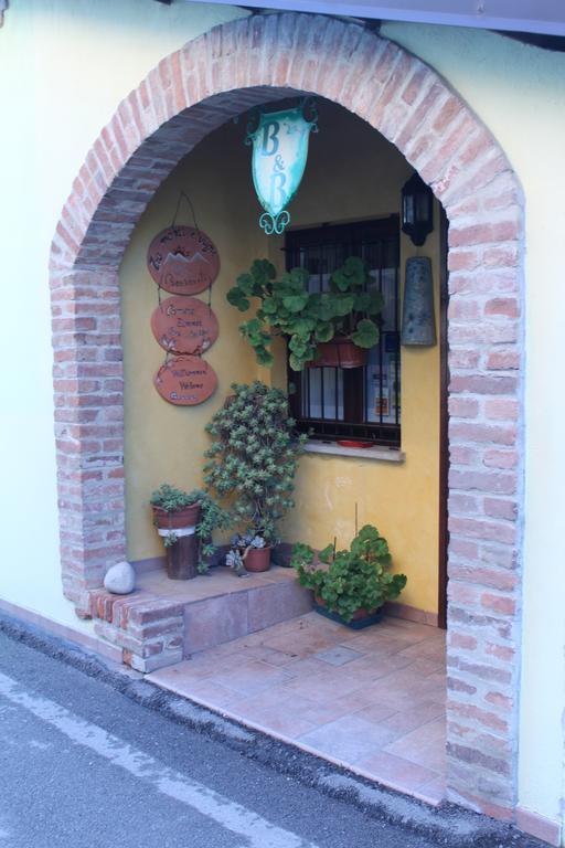 Bed and Breakfast Tra... Monti E Vigne Ла-Морра Екстер'єр фото