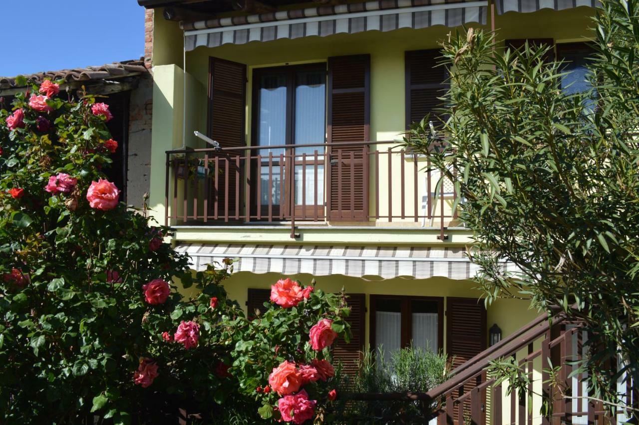 Bed and Breakfast Tra... Monti E Vigne Ла-Морра Екстер'єр фото